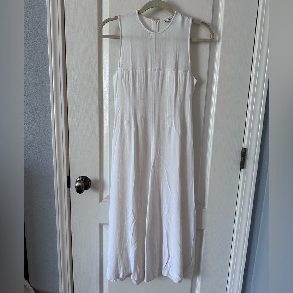 Lewit white dress | US4